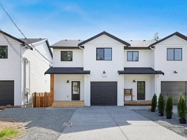 Duplex for sale in Strathcona, British Columbia