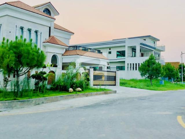 Property for sale in Islamabad