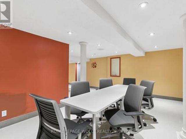 Commercial for rent in Kitchener, Ontario