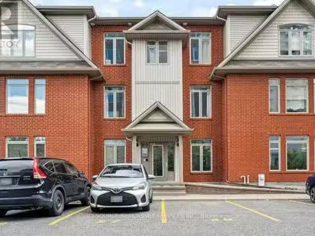 Condo for sale in Vanier, Ontario