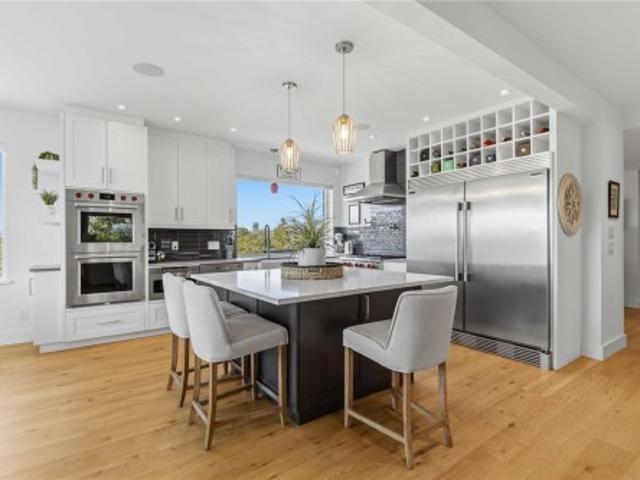 House for sale in Quadra, Saanich