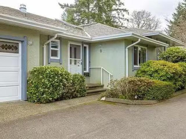 House for sale in Saanich, British Columbia