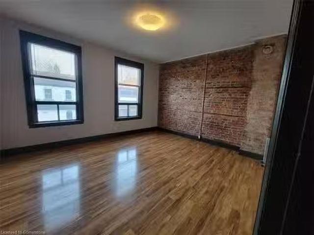 House for rent in Ancaster, Ontario