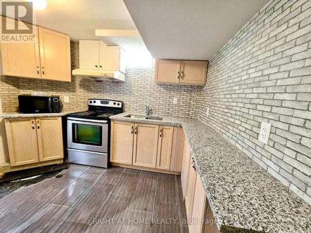House for rent in Georgina, Ontario
