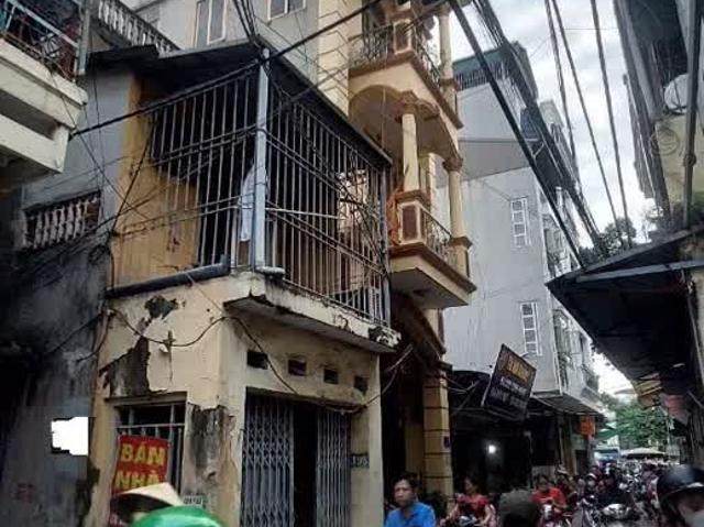 Nhà mặt phố bán tại Hoàn Kiếm, Hà Nội
