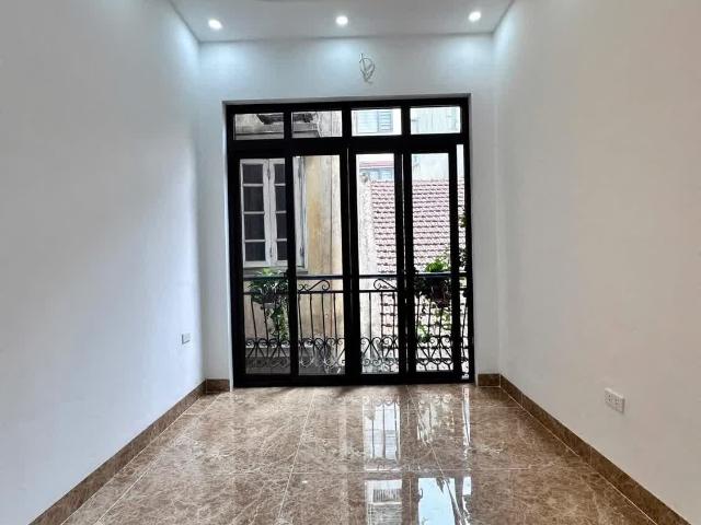 Nhà bán tại Hoàn Kiếm, Hà Nội