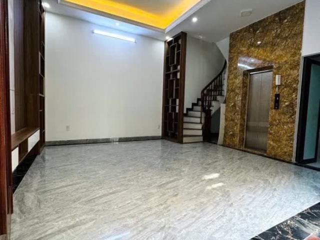 Nhà bán tại Hoàn Kiếm, Hà Nội