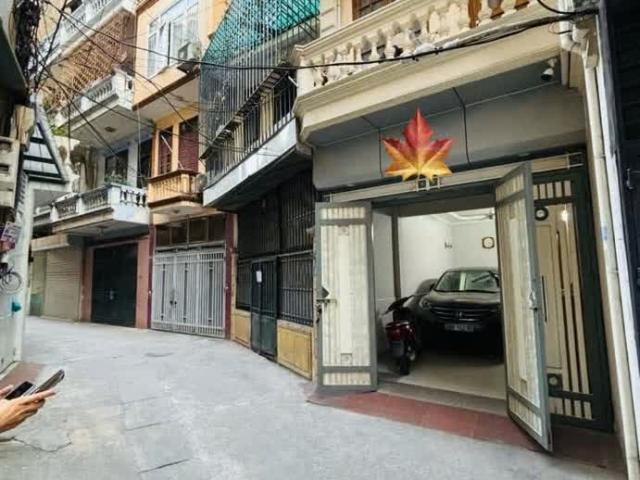 Nhà bán tại Hoàn Kiếm, Hà Nội