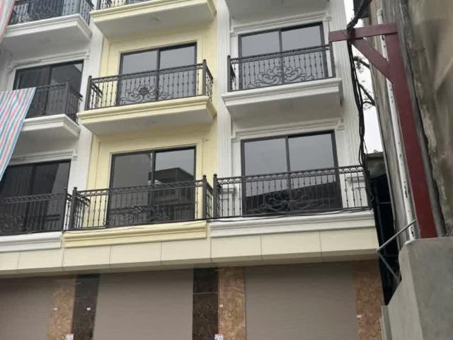 Nhà bán tại Hoàn Kiếm, Hà Nội