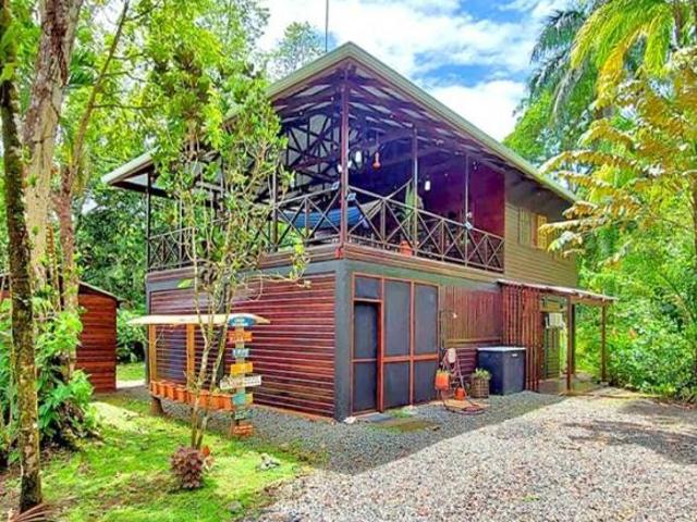 B&B Nestled In The Jungle Of Isla Colon Bocas Del Toro
