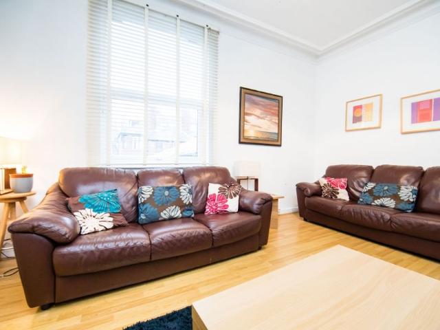 Apartment for rent in Headingley Hill, Headingley