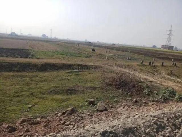 Land for sale in Dera Ismail Khan, North West Frontier Province
