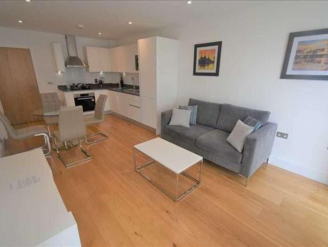 Apartment for rent in Royal Borough of Greenwich, Greater London