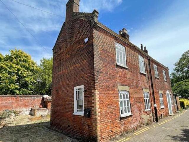 House for sale in Heigham Grove, Norwich