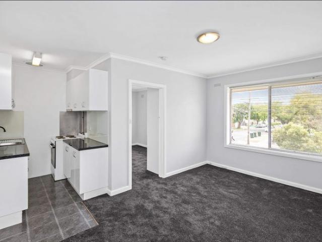 Apartment for rent in Carnegie, Melbourne