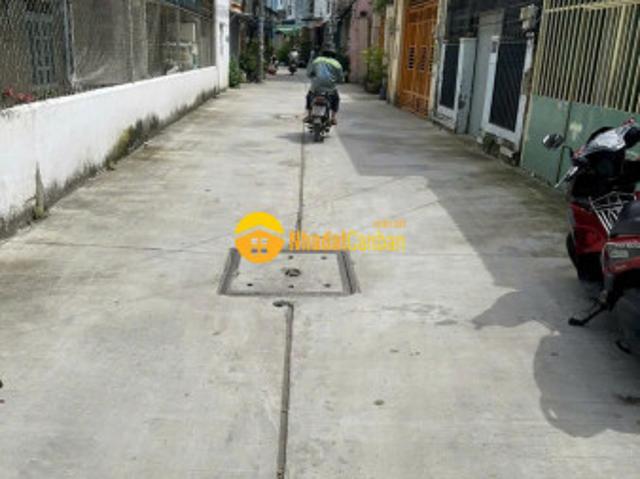 Nhà mặt phố bán