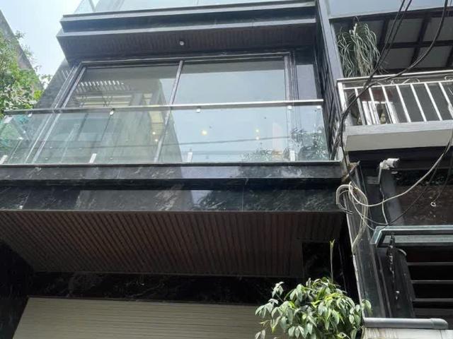 Nhà bán tại Hoàn Kiếm, Hà Nội