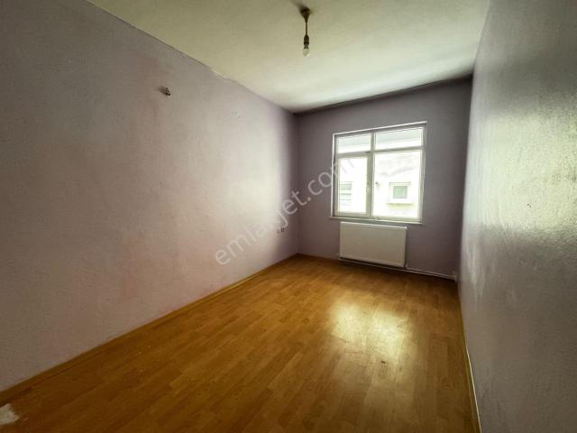 Cevatpaşa Mahallesi, Bayrampaşa içerisinde kiralık mülk