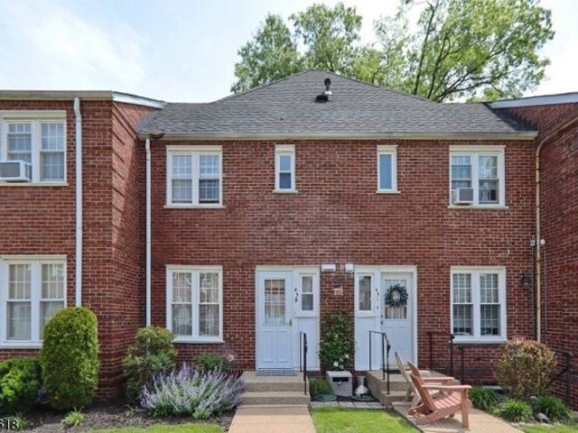 Condo for sale in Cranford, New Jersey