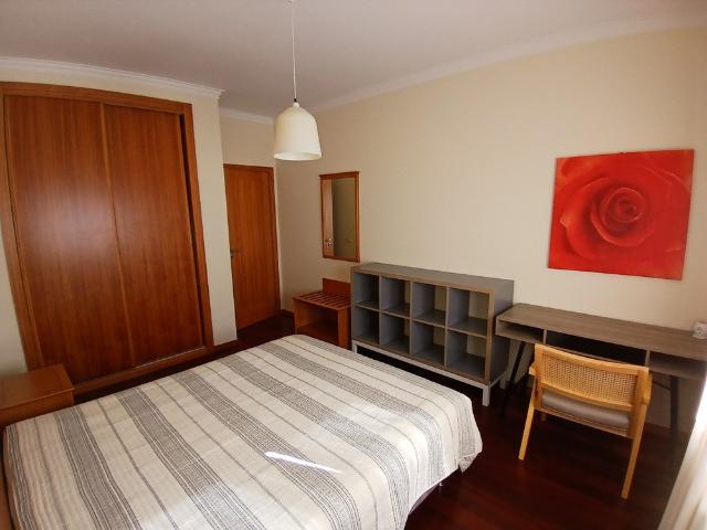 Quarto alugar em Tadim, Braga