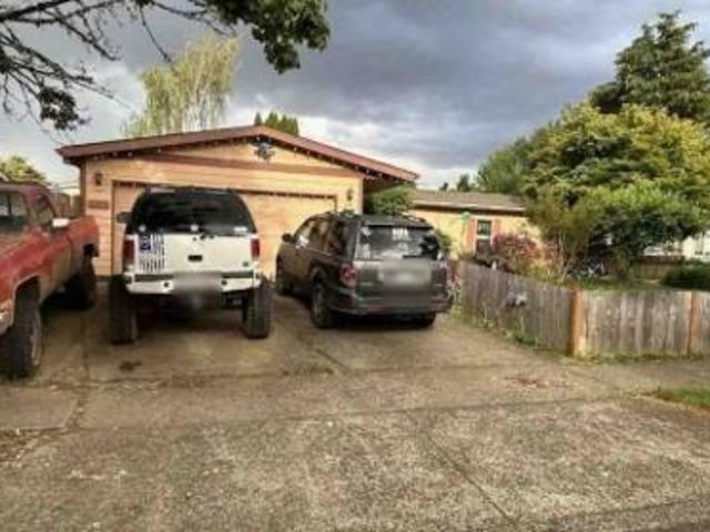 House for sale in Oregonia