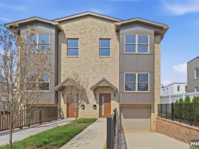 House for sale in North End, Secaucus