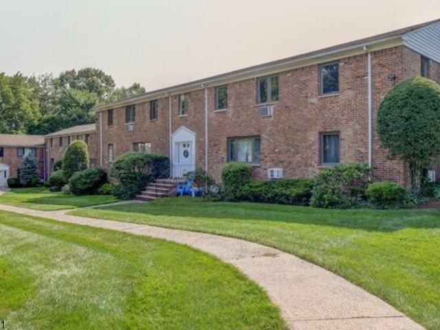 Condo for sale in Springfield, New Jersey
