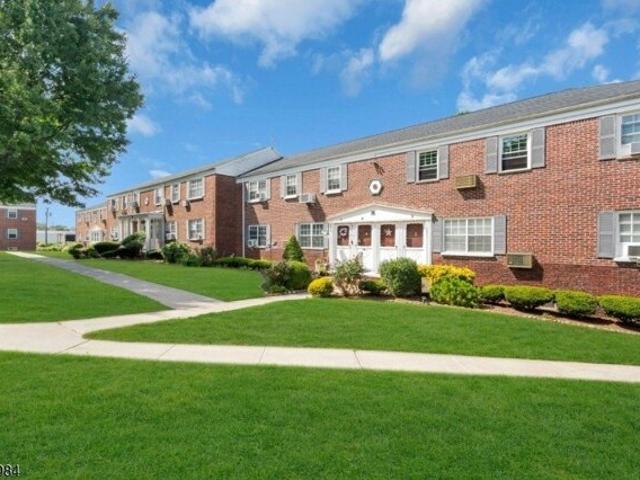 Condo for sale in Kenilworth, Union County