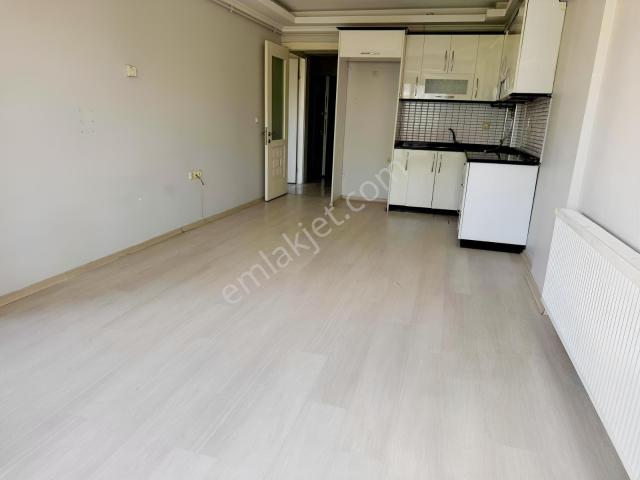 Gülyaka Mahallesi, Karabağlar içerisinde kiralık mülk