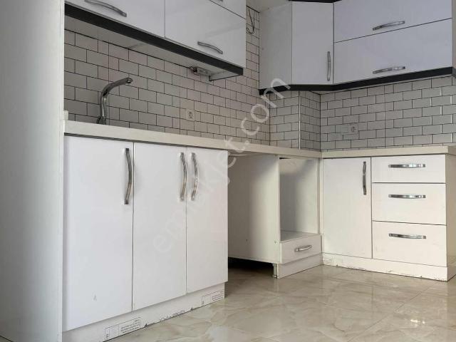 Karabağlar, İzmir içerisinde satılık mülk