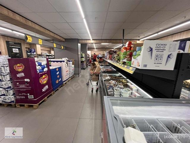 Başakşehir, İstanbul içerisinde satılık Dükkan