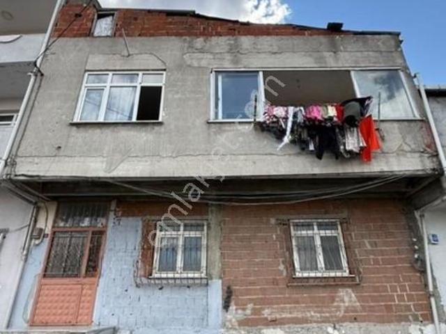Şahintepe Mahallesi, Başakşehir içerisinde satılık Bina