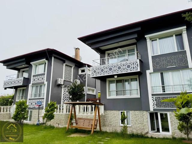 Başakşehir, İstanbul içerisinde satılık Villa
