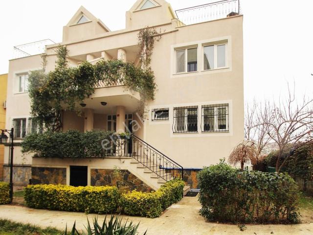 Başakşehir, İstanbul içerisinde kiralık Villa