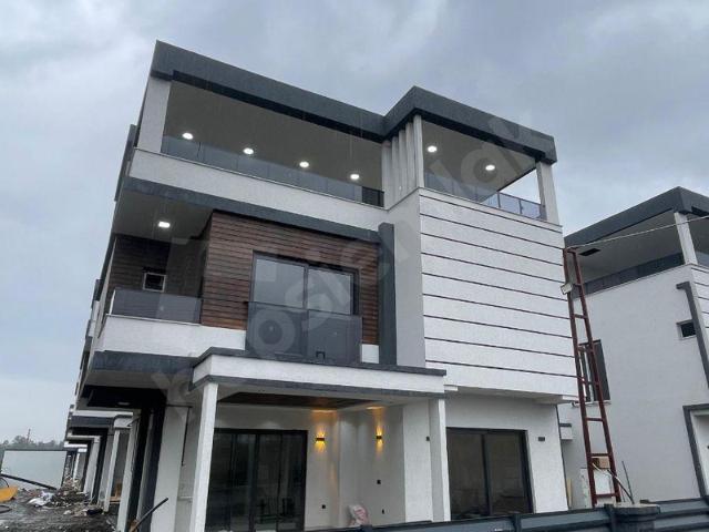 Karakese, Dörtyol içerisinde satılık Villa