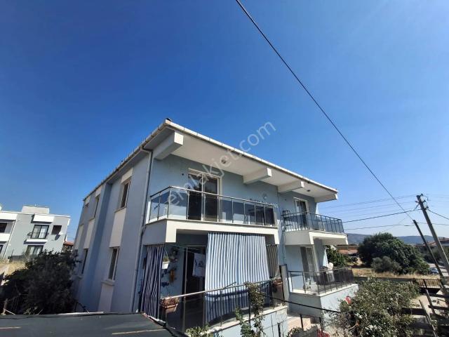 Foça, İzmir içerisinde kiralık mülk