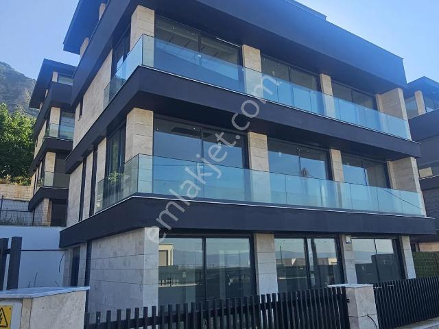Denizli içerisinde satılık Villa