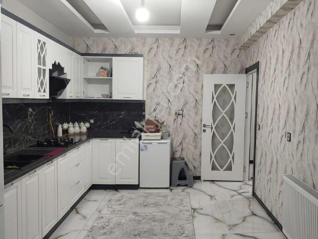 Yeşildallı, Bağlar içerisinde kiralık mülk