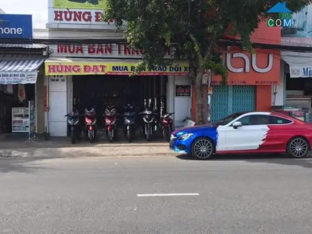 Nhà mặt phố bán