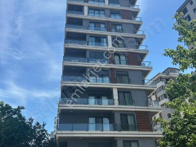 Kadiköy, İstanbul içerisinde kiralık mülk