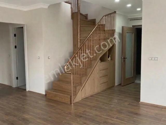 Erenköy Mahallesi, Kadıköy içerisinde satılık mülk