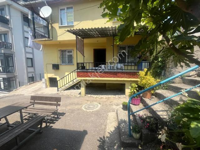 İzmit, Kocaeli içerisinde satılık Villa