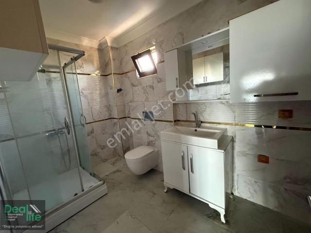İzmit, Kocaeli içerisinde kiralık mülk