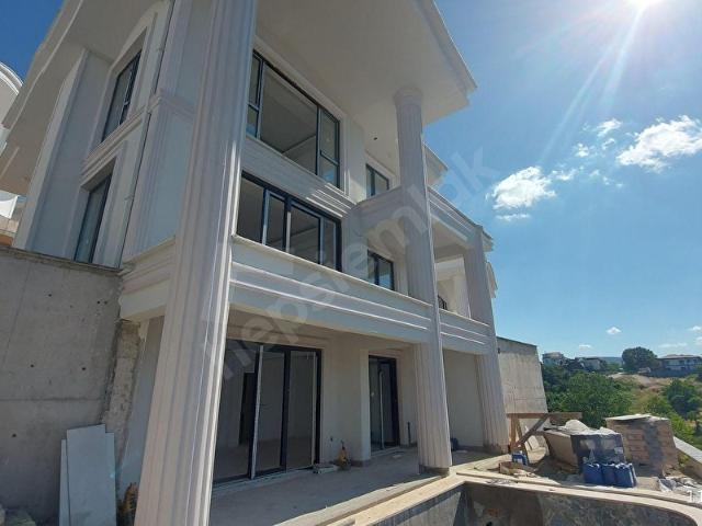 Başiskele, Kocaeli içerisinde satılık Villa
