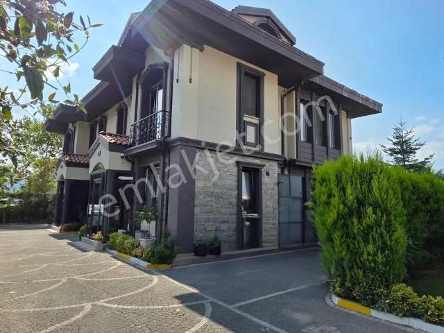 Başiskele, Kocaeli içerisinde satılık Villa