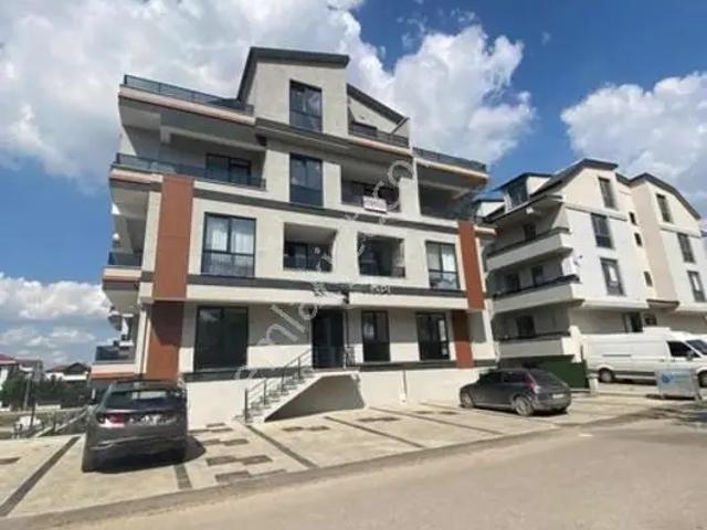 Yeşilyurt Mahallesi, Başiskele içerisinde kiralık mülk