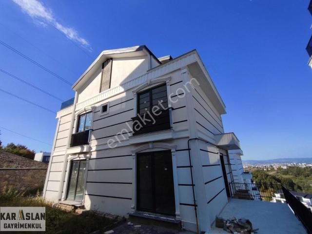 Başiskele içerisinde kiralık Villa