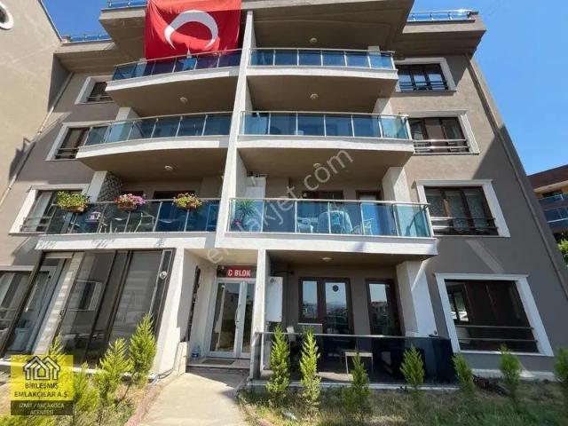 Yeşilyurt Mahallesi, Başiskele içerisinde kiralık mülk
