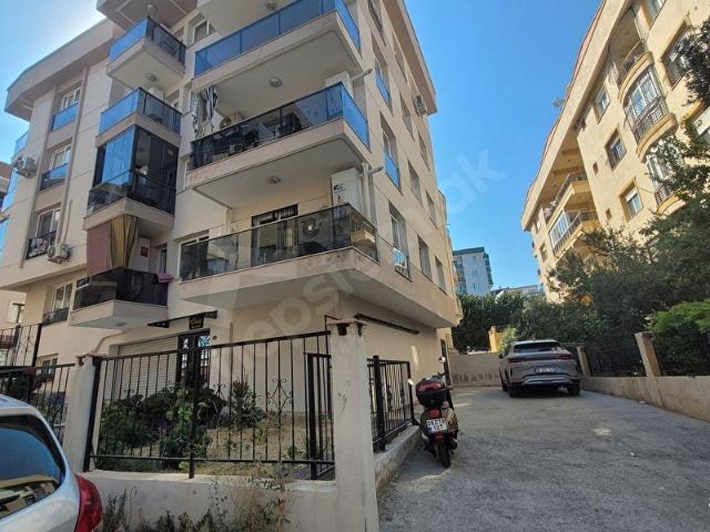 Karabağlar, İzmir içerisinde satılık mülk