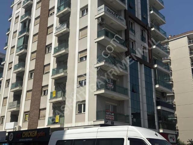 Karşiyaka, İzmir içerisinde satılık mülk